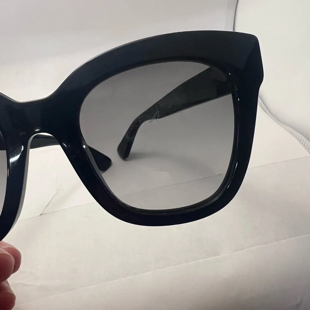 Gucci sunglasses - Picture 5 of 7